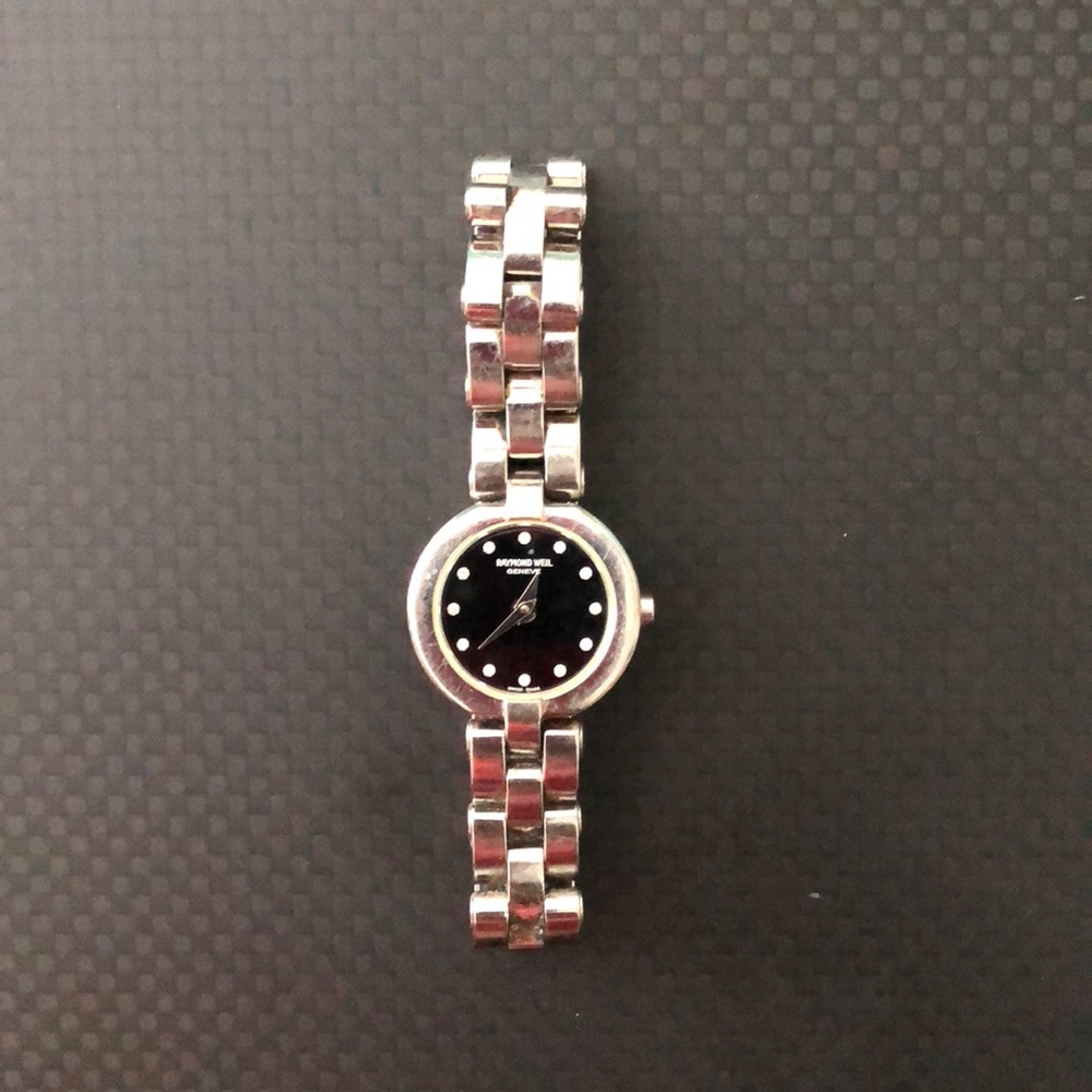 Vintage Raymond Weil women’s watch